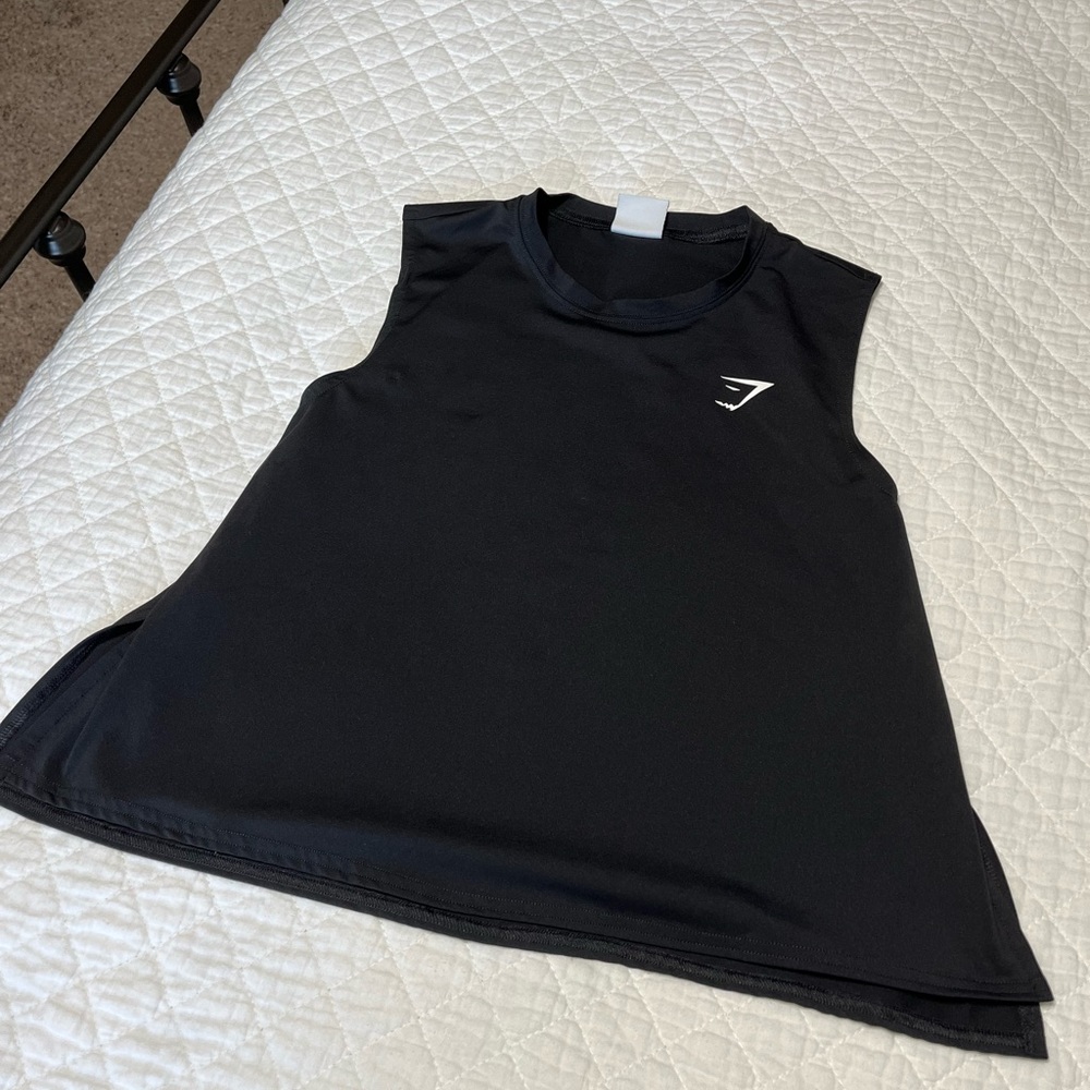gymshark black tank top size small